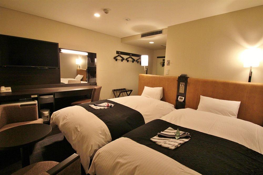 Hiroshima Ekimae Green Hotel Esterno foto